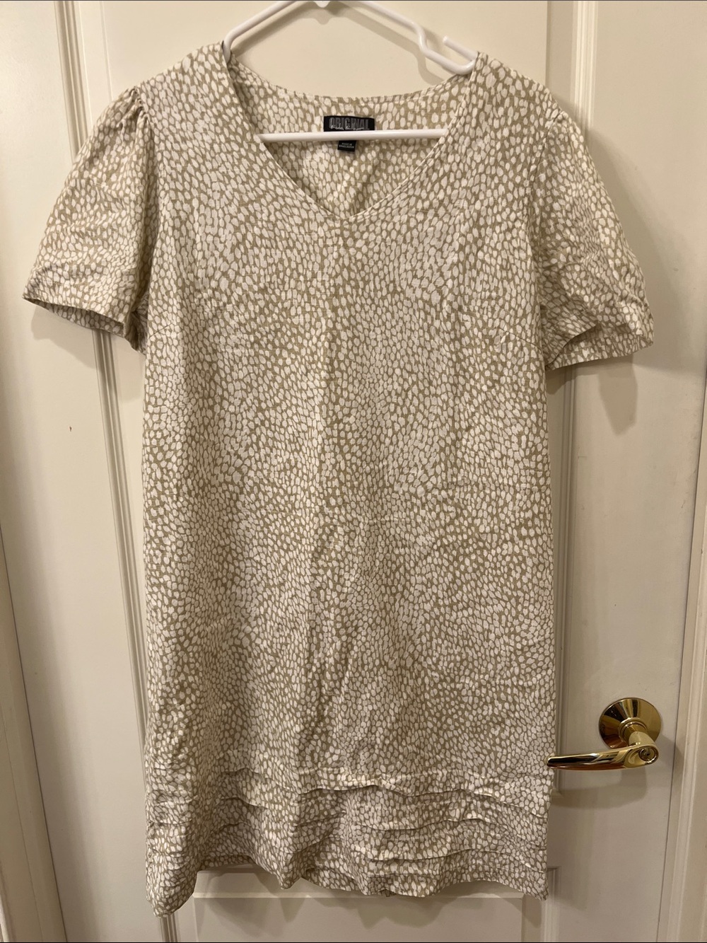 Nicole Miller Beige and White Printed Mini Dress